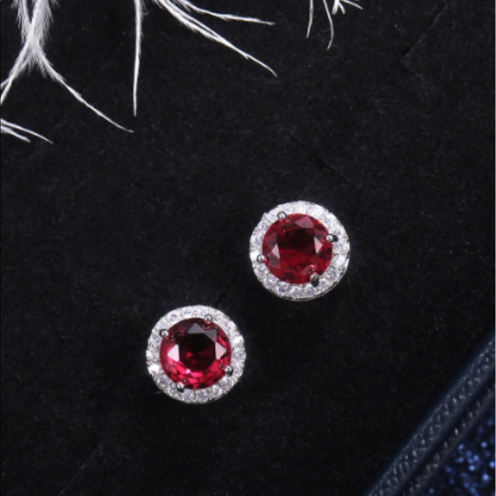 ✨Stunning Ruby Halo Studs✨ - Picture 2 of 5